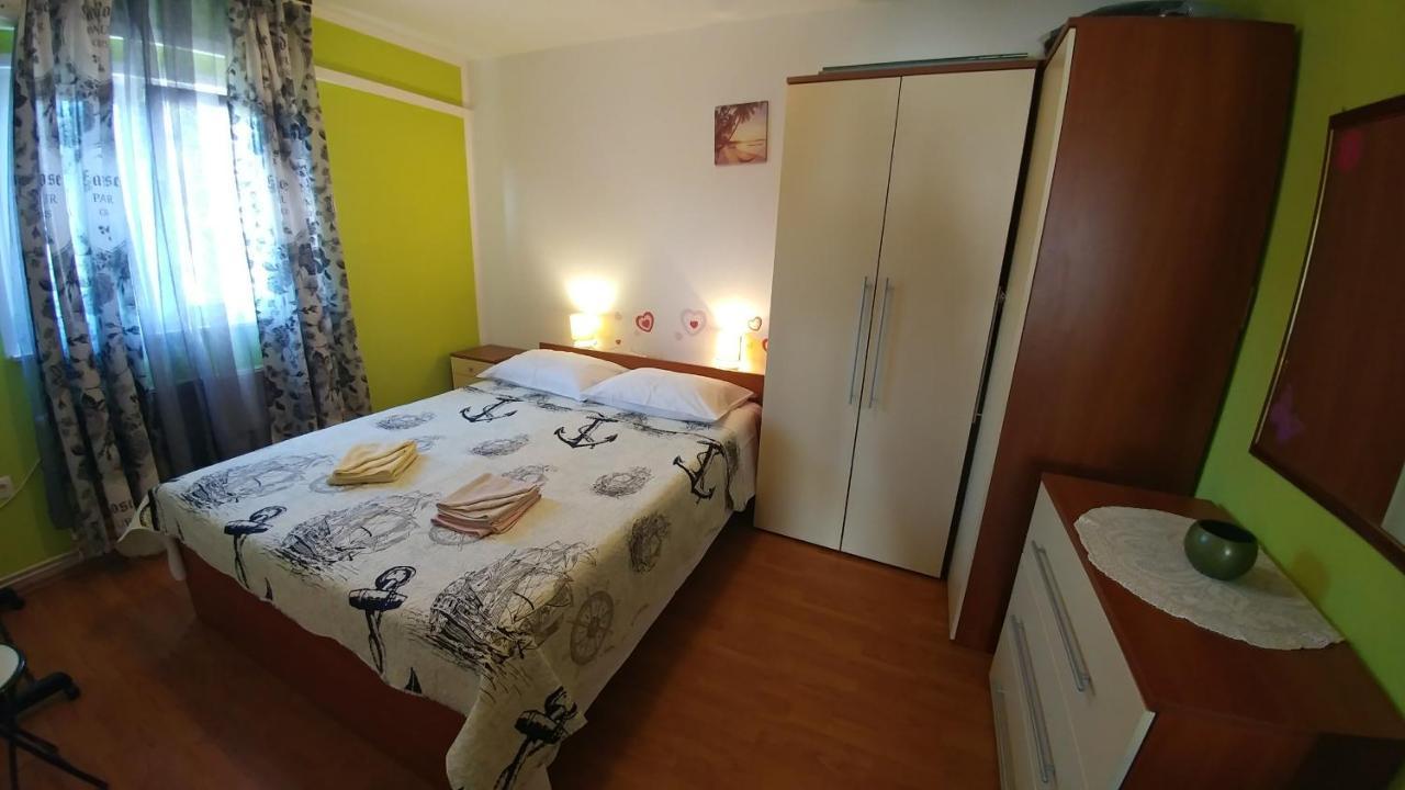 Apartment Tina Trogir Eksteriør bilde