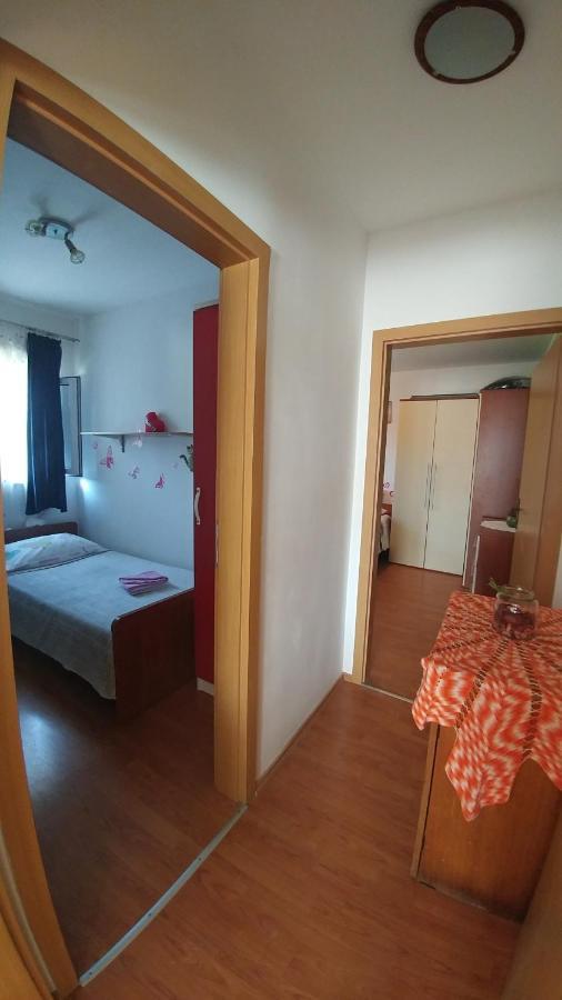 Apartment Tina Trogir Eksteriør bilde