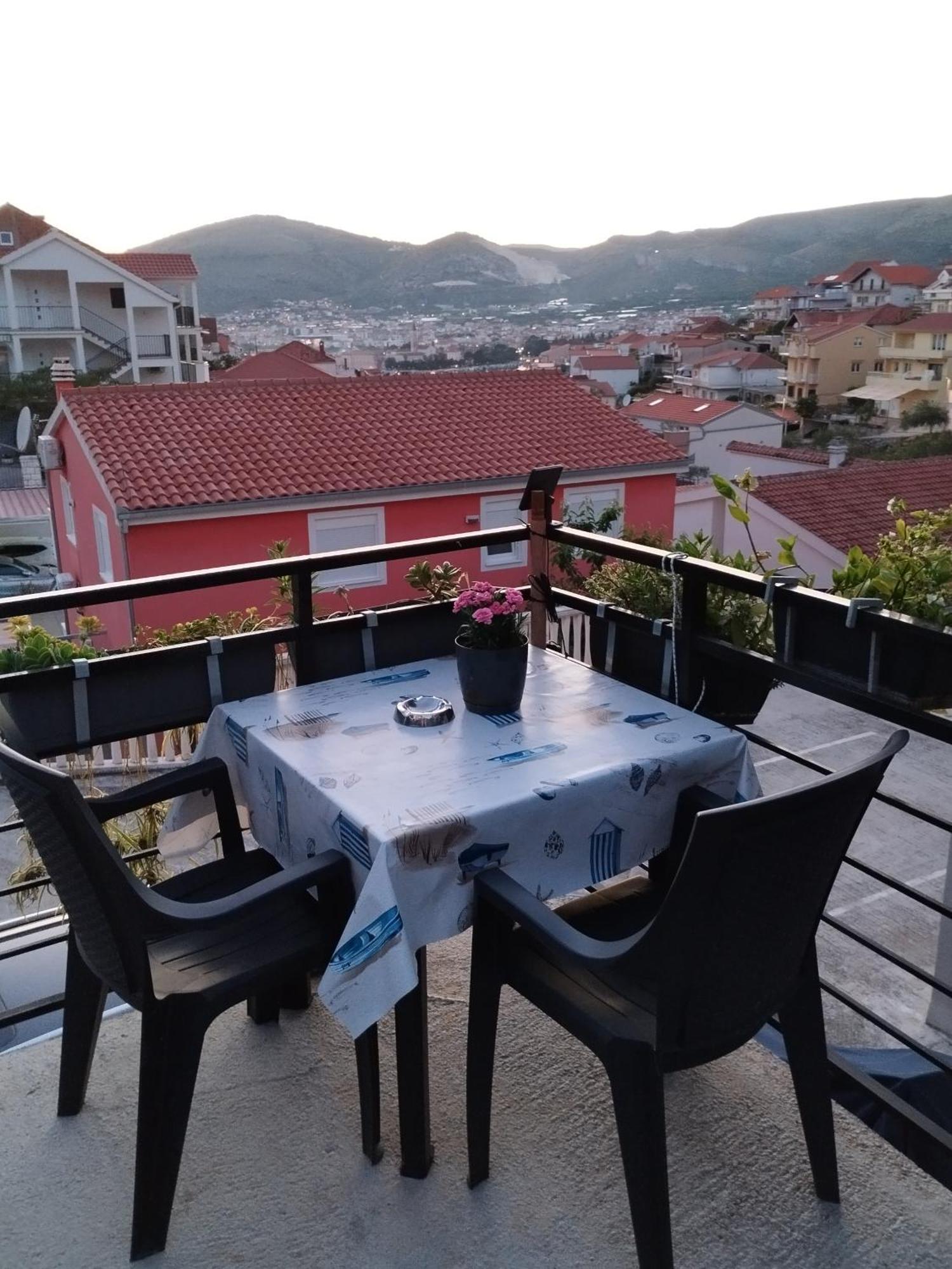 Apartment Tina Trogir Eksteriør bilde
