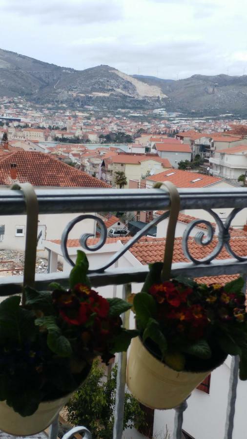 Apartment Tina Trogir Eksteriør bilde